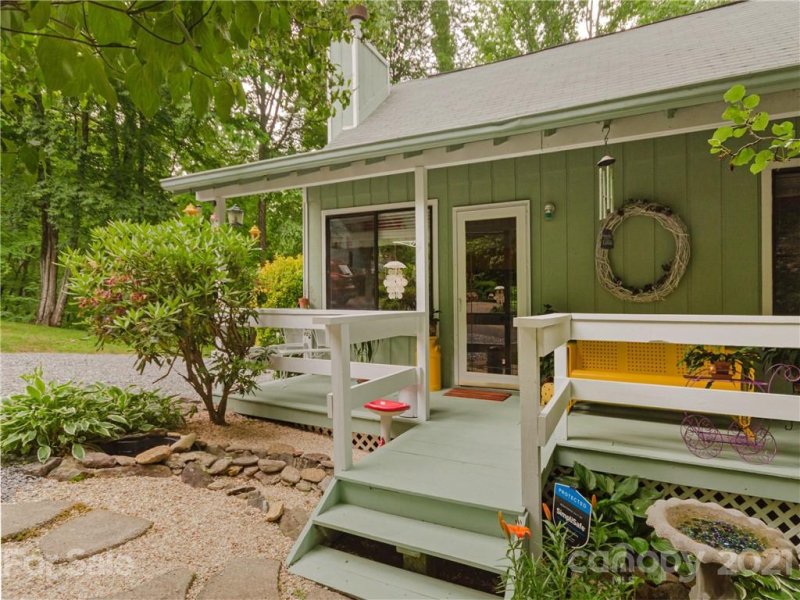 Property image 3 at 78 Susan Drive, Maggie Valley, NC 28751