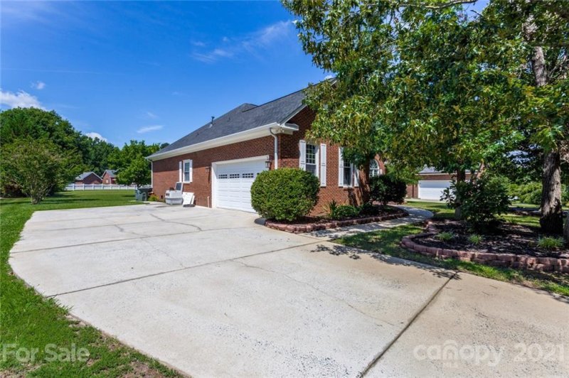 Property image 4 at 3009 Manchester Avenue, Monroe, NC 28110