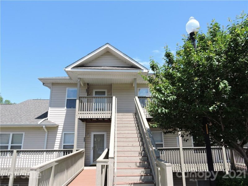 409 Carrington Place