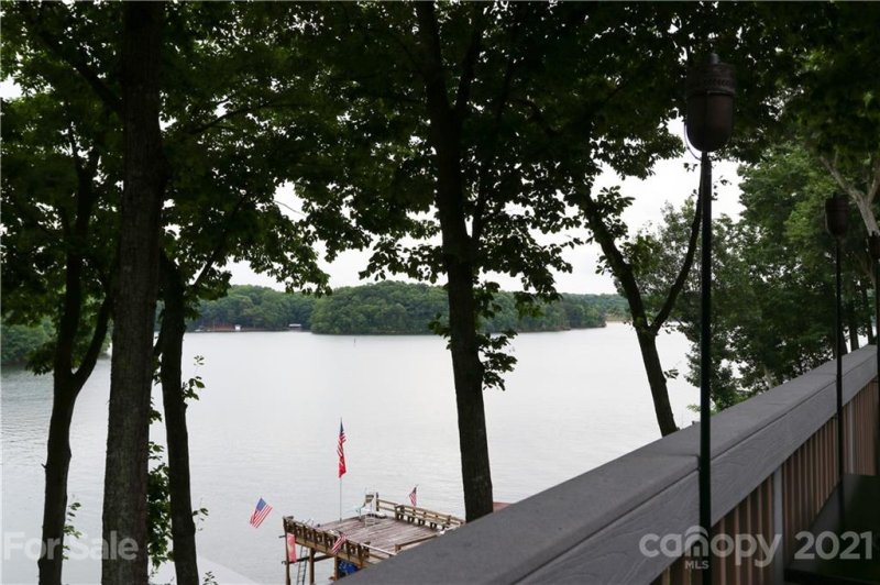 Property image 3 at 8780 Popular Lane, Sherrills Ford, NC 28673