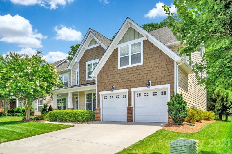 Property image 2 at 18232 Meadow Bottom Road, Charlotte, NC 28277