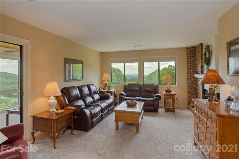 Property image 4 at 132 Country Ridge Road, Laurel Park, NC 28739