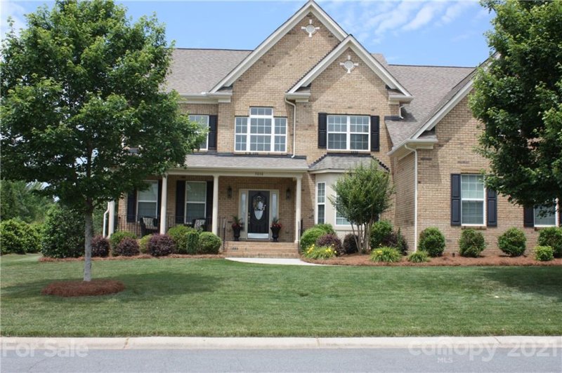 5030 Dockside Court