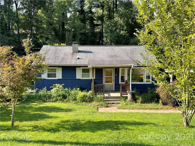 Property image 2 at 29 Rosemary Road, Asheville, NC 28806