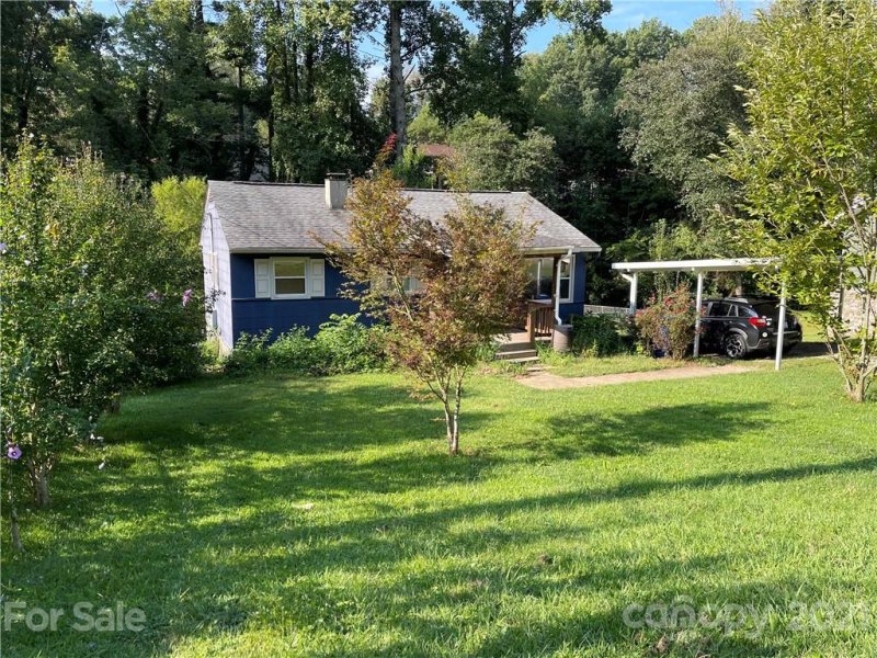 Property image 3 at 29 Rosemary Road, Asheville, NC 28806