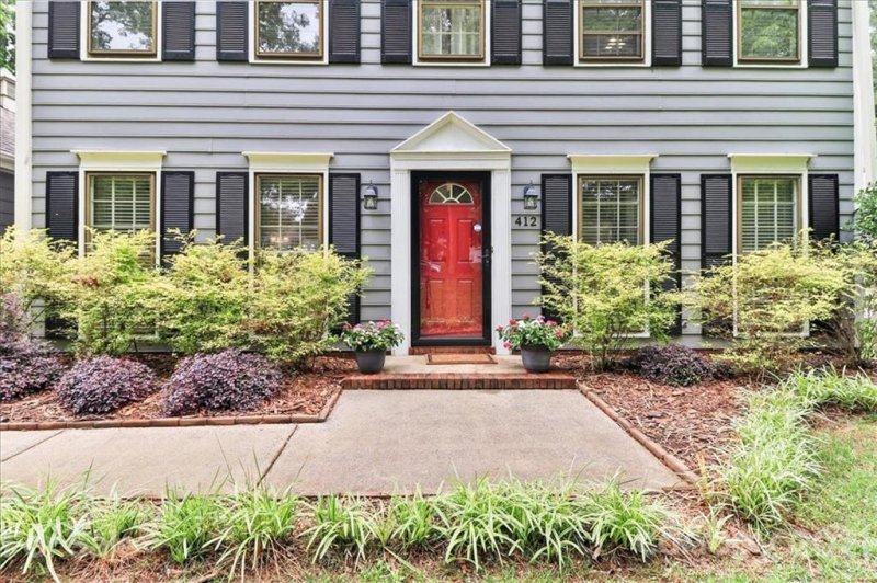 Property image 3 at 412 Hickok Court, Charlotte, NC 28270