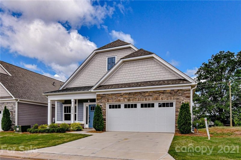 Property image 4 at 2032 Bonds Lane, Fort Mill, SC 29715