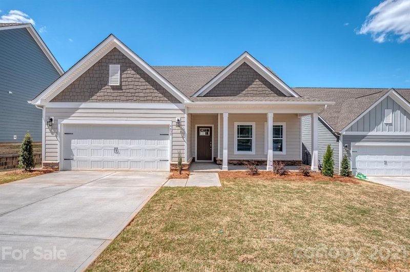 Property image 2 at 5105 Helmsworth Drive, Waxhaw, NC 28173