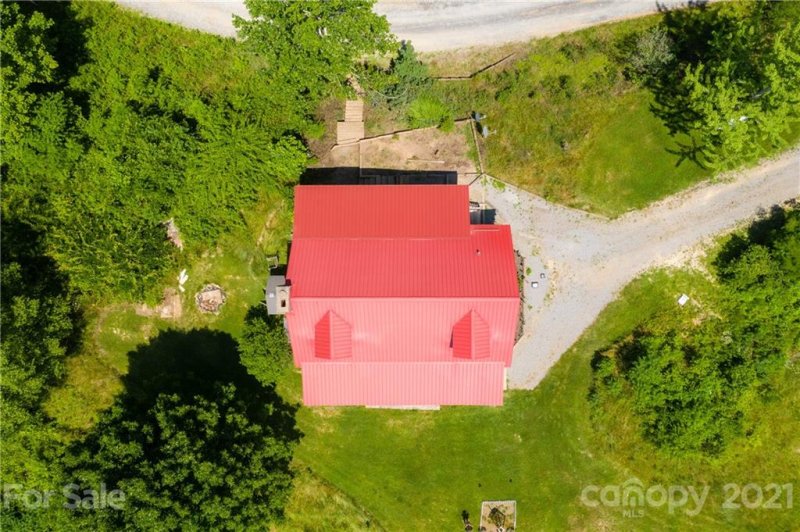 Property image 3 at 718 Wills Way, Canton, NC 28716