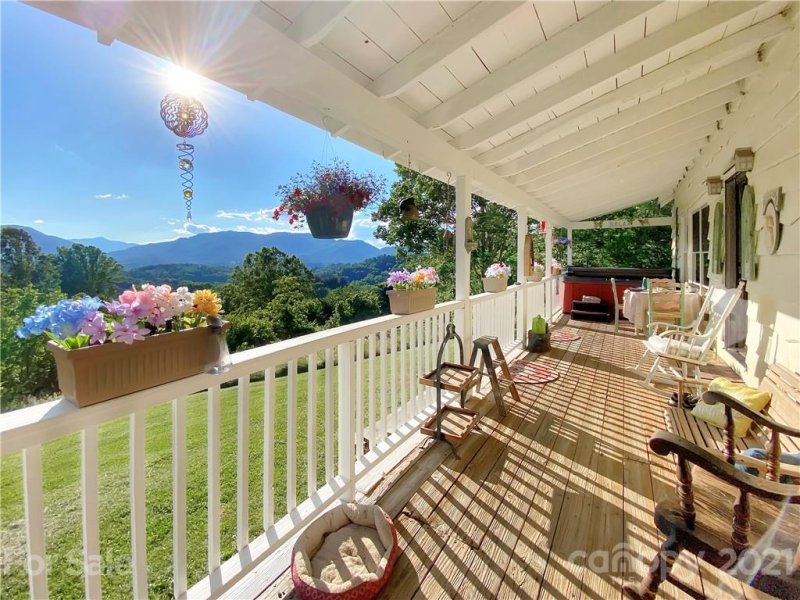 Property image 5 at 718 Wills Way, Canton, NC 28716