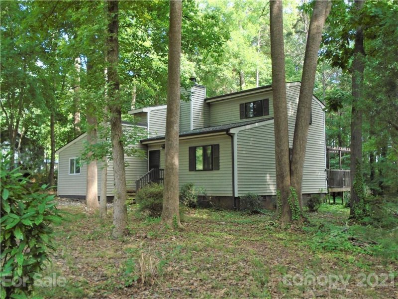 Property image 2 at 127 Rustic Way Lane, Mooresville, NC 28117