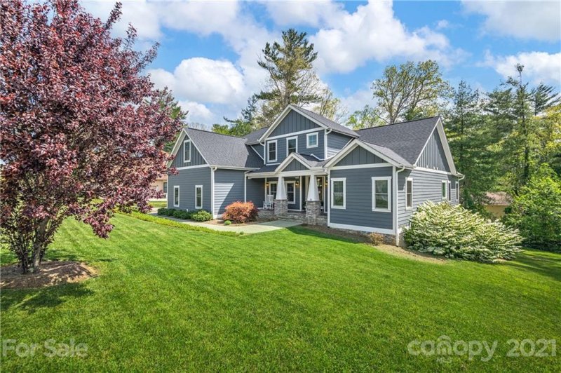 26 King Heights Drive