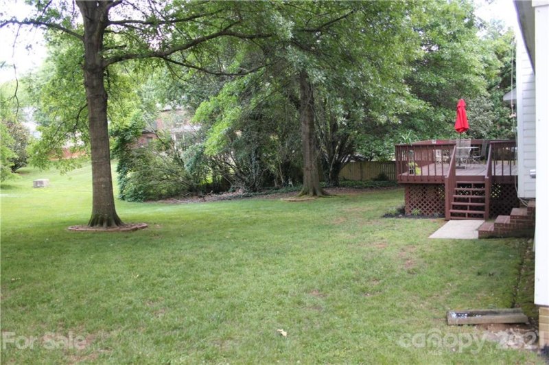 Property image 5 at 3038 Silver Birch Drive, Charlotte, NC 28269