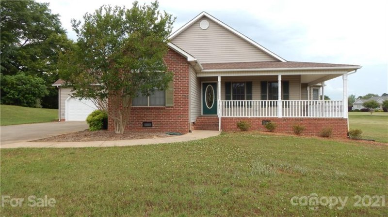 723 Smith Grove Road