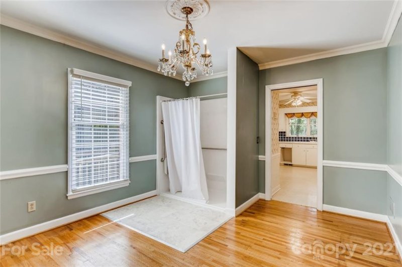 Property image 5 at 523 Robmont Road, Charlotte, NC 28270