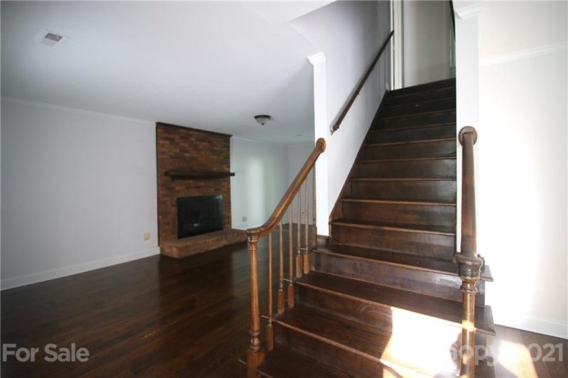 Property image 3 at 2817 Allenton Trails Lane, Charlotte, NC 28212