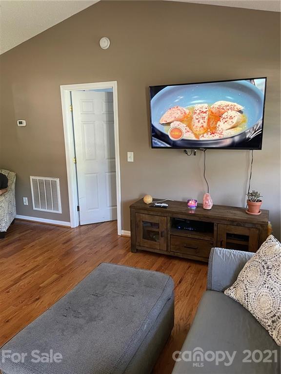 Property image 3 at 1128 Beagle Run, Salisbury, NC 28146