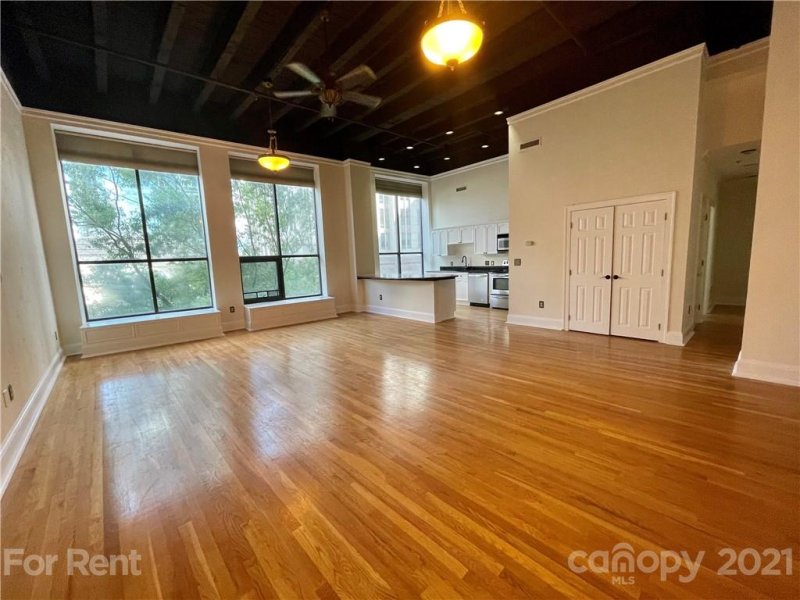 Property image 3 at 127 N Tryon Street, Charlotte, NC 28202