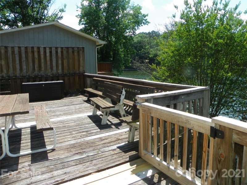 Property image 4 at 482 Pinehaven Drive, New London, NC 28127