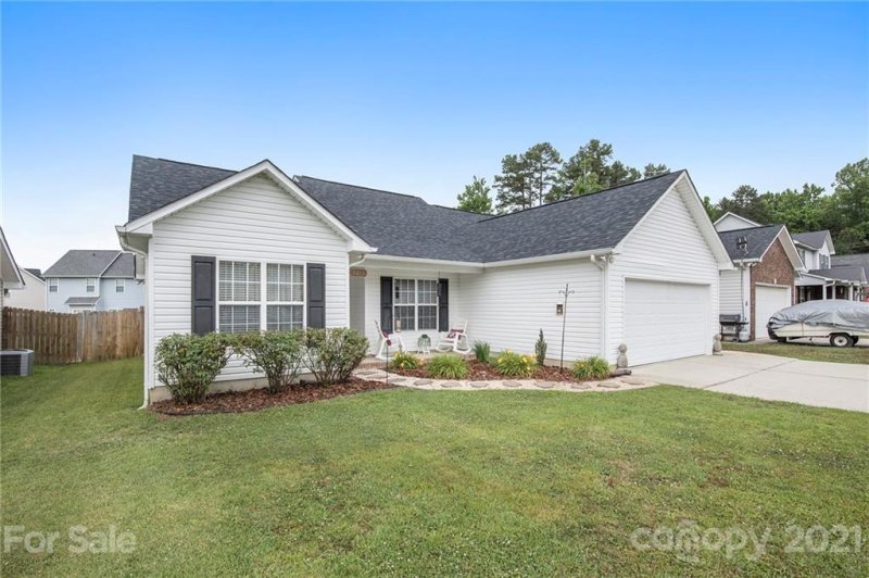 Property image 2 at 5253 Harmon Place, Kannapolis, NC 28083