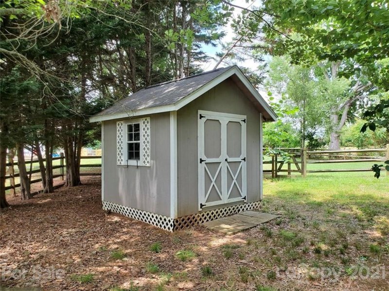 Property image 5 at 116 Kilborne Road, Mooresville, NC 28117