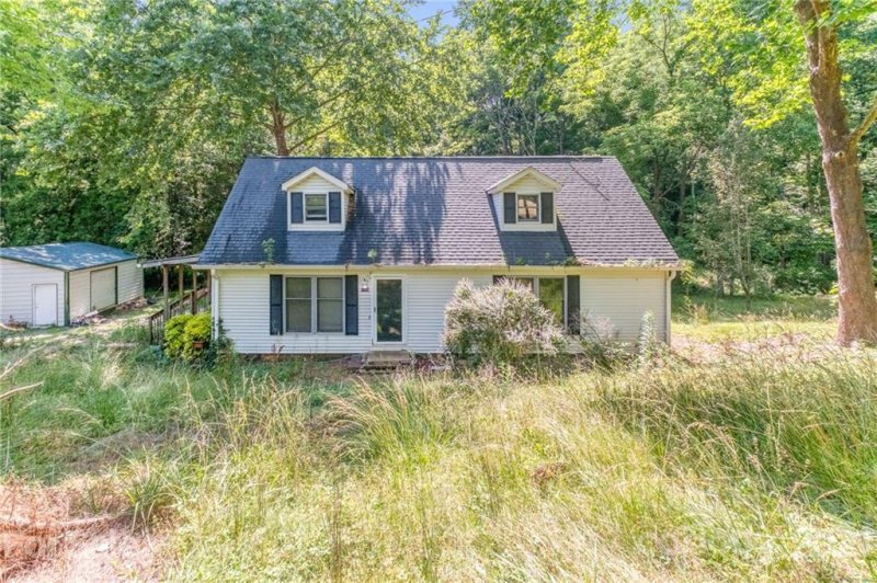 Property image 2 at 1135 Brook Path Trail, Denver, NC 28037