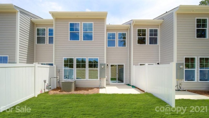Property image 2 at 576 Altamonte Drive, Lake Wylie, SC 29710