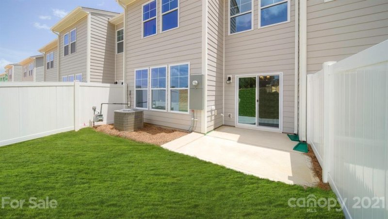 Property image 3 at 576 Altamonte Drive, Lake Wylie, SC 29710