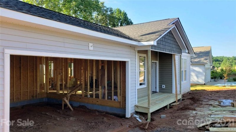 1658 Farmington Hills Drive