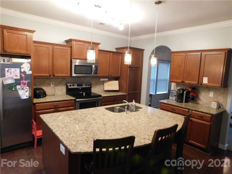 Property image 5 at 3005 Mallard Duck Court, Mount Holly, NC 28120