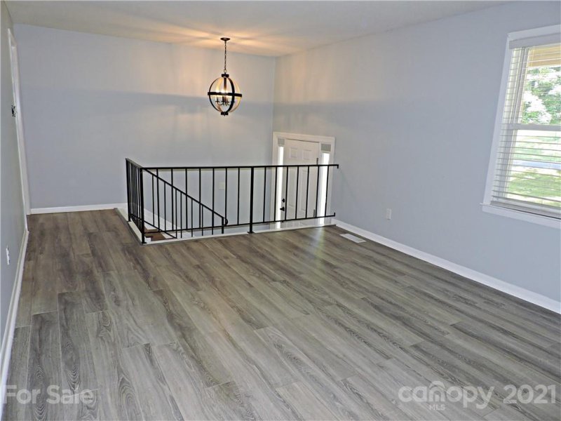 Property image 4 at 401 Parlier Avenue, Conover, NC 28613