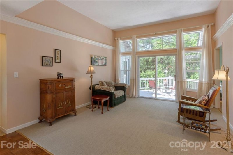 Property image 4 at 3 Tall Pines Road, Hendersonville, NC 28739