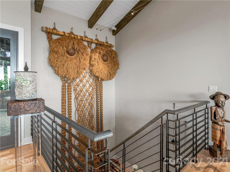 Property image 5 at 32 Westhaven Drive, Asheville, NC 28804