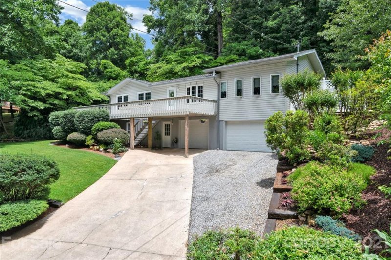 Property image 2 at 83 Belleview Road, Waynesville, NC 28786