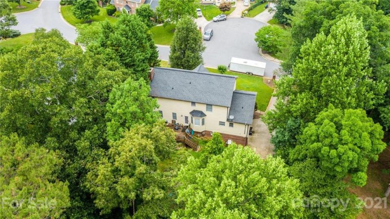 Property image 4 at 1028 38th Avenue, Hickory, NC 28601