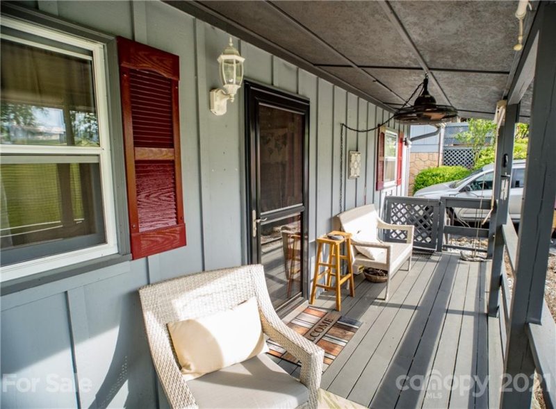 Property image 3 at 304 Raven Ridge, Maggie Valley, NC 28751