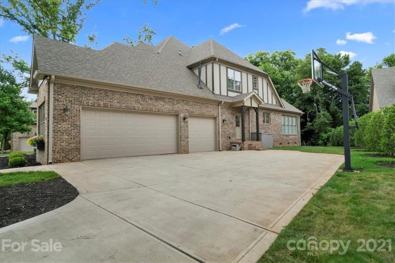 Property image 3 at 965 Abilene Lane, Fort Mill, SC 29715