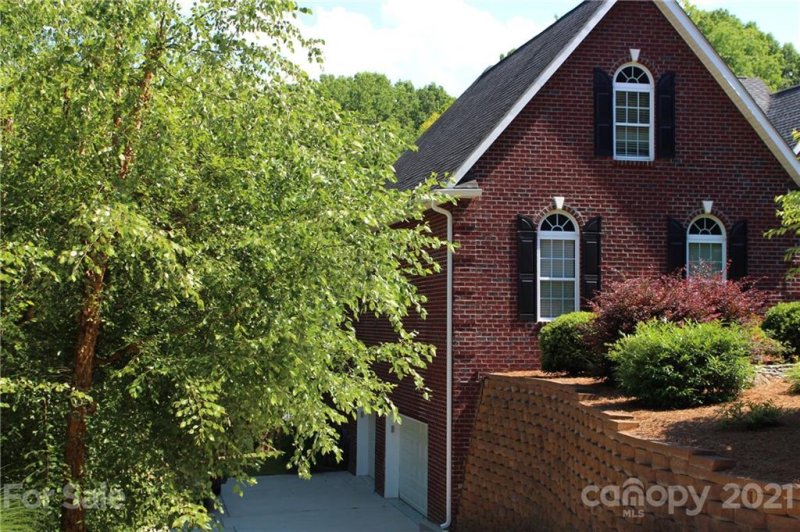 Property image 5 at 8421 Marina Lane, Catawba, NC 28609