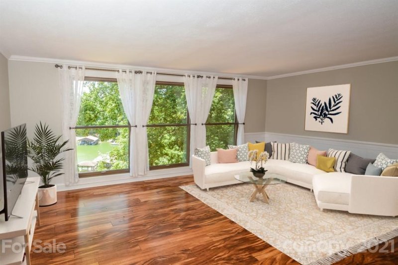 Property image 4 at 302 Clark Cove Road, Statesville, NC 28677