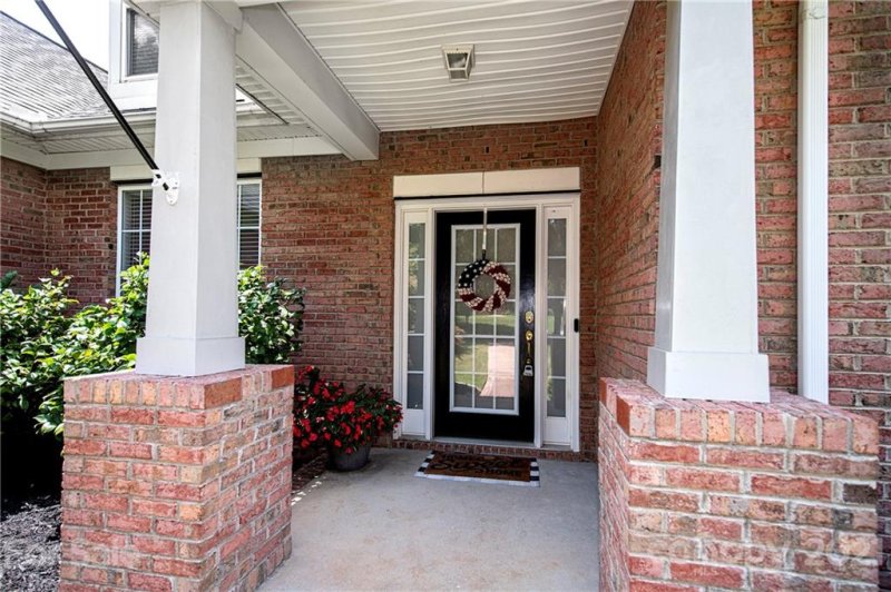 Property image 3 at 2008 Emerald Pines Drive, Tega Cay, SC 29708