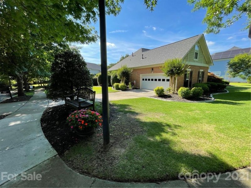 Property image 4 at 2008 Emerald Pines Drive, Tega Cay, SC 29708