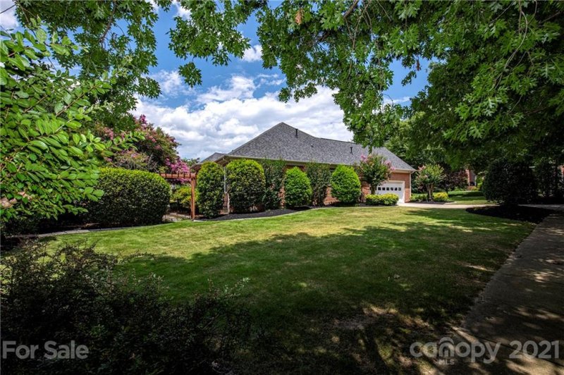 Property image 5 at 2008 Emerald Pines Drive, Tega Cay, SC 29708