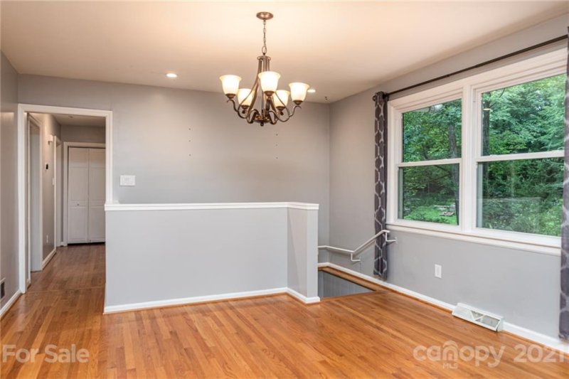 Property image 4 at 132 30th Avenue, Hickory, NC 28601