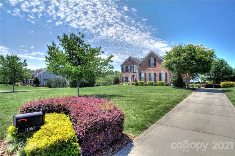 Property image 3 at 11958 Canter Drive, Mint Hill, NC 28227