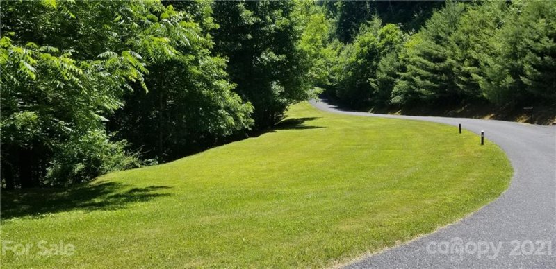 Property image 5 at 232 Solomon Circle, Hendersonville, NC 28739