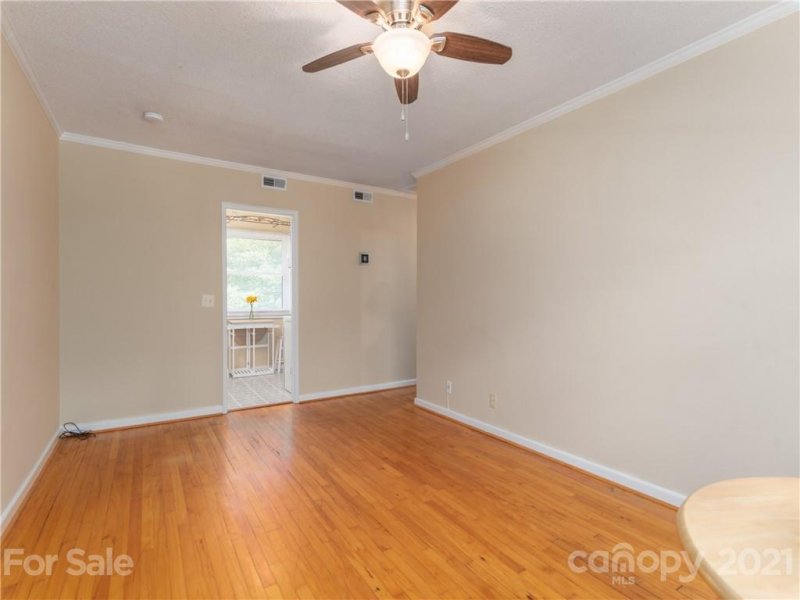 Property image 3 at 615 Biltmore Avenue, Asheville, NC 28803