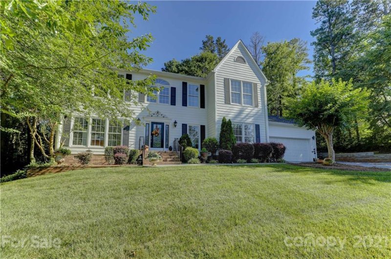 Property image 2 at 1114 Blossom Terrace, Fort Mill, SC 29715