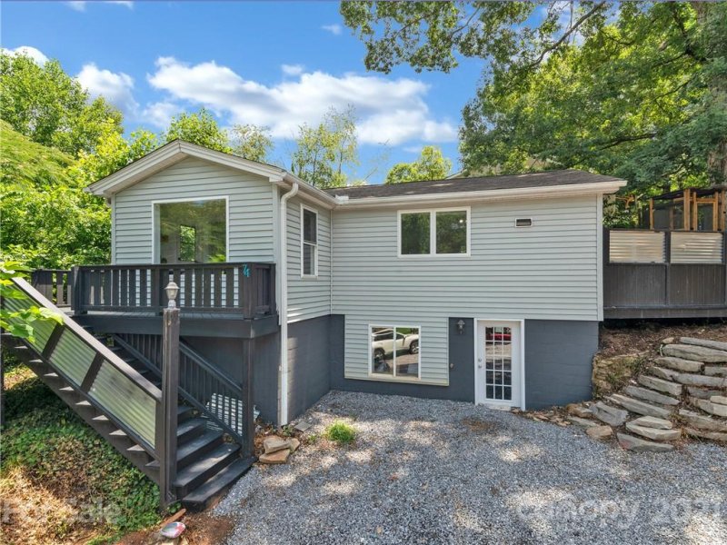 74 Johnston Boulevard