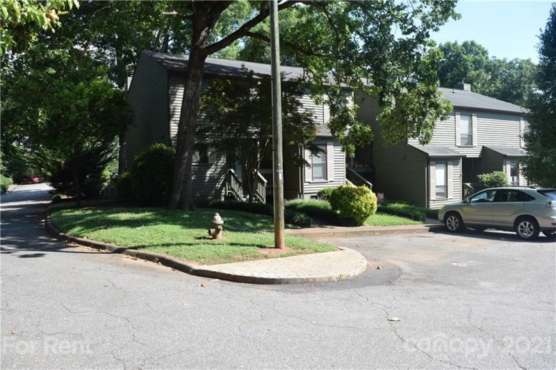 Property image 3 at 4340 Center Street, Hickory, NC 28601