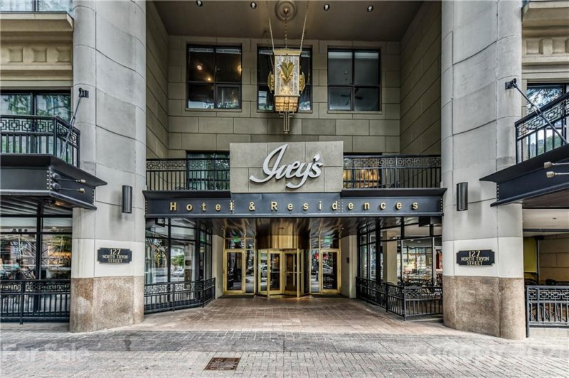 Property image 2 at 127 Tryon Street, Charlotte, NC 28202